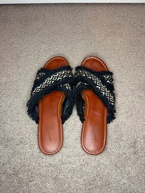 Target Universal Threads Woven Cross-Strap Black & Tan Slide Sandals